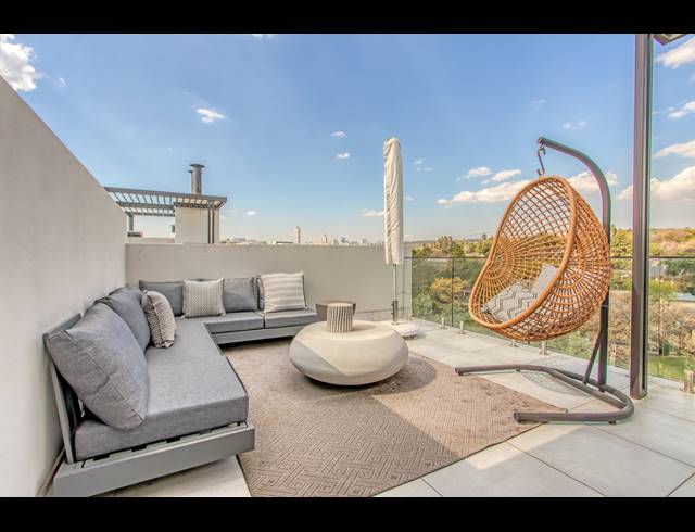 3 BEDROOM CLUSTER RENTED IN HURLINGHAM MANOR